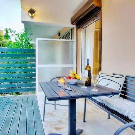 アパート Mon Repos Retreat, Corfu Serviced Anemómylos